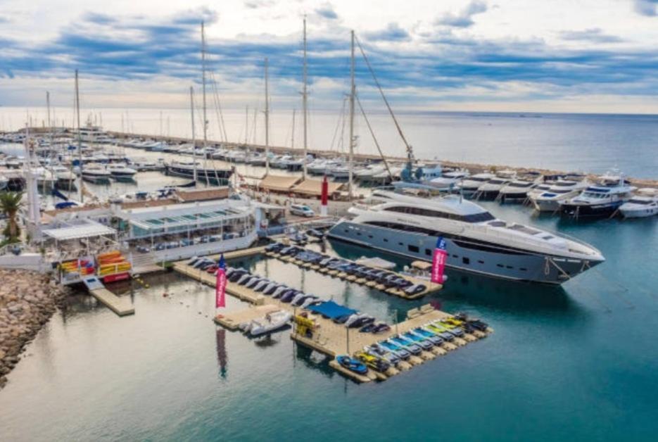 אלתיאה Apartamento En Lujoso Puerto Deportivo מראה חיצוני תמונה