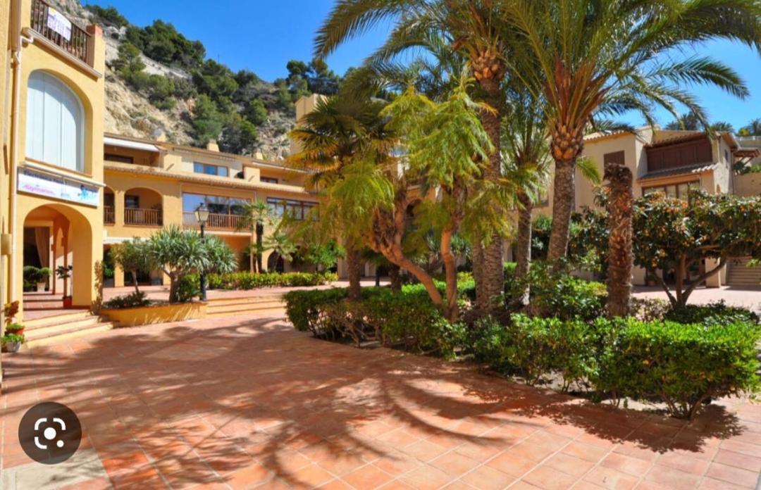 אלתיאה Apartamento En Lujoso Puerto Deportivo מראה חיצוני תמונה